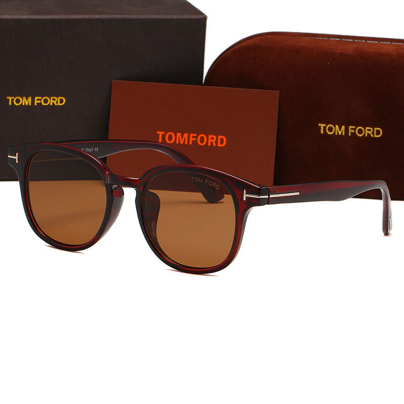 KADIN GOZLUGU TOMFORD MODEL