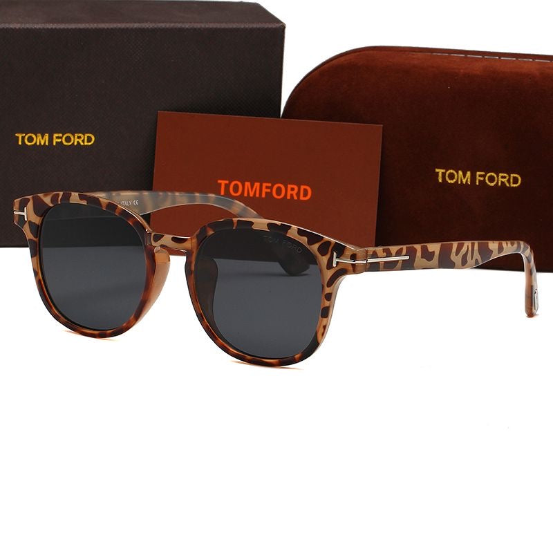 KADIN GOZLUGU TOMFORD MODEL