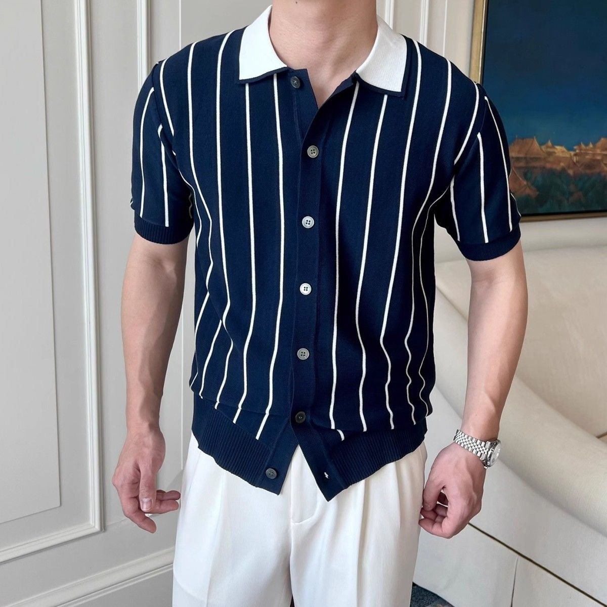 CIZGILI KLASIK MODEL ERKEK     T-SHORT