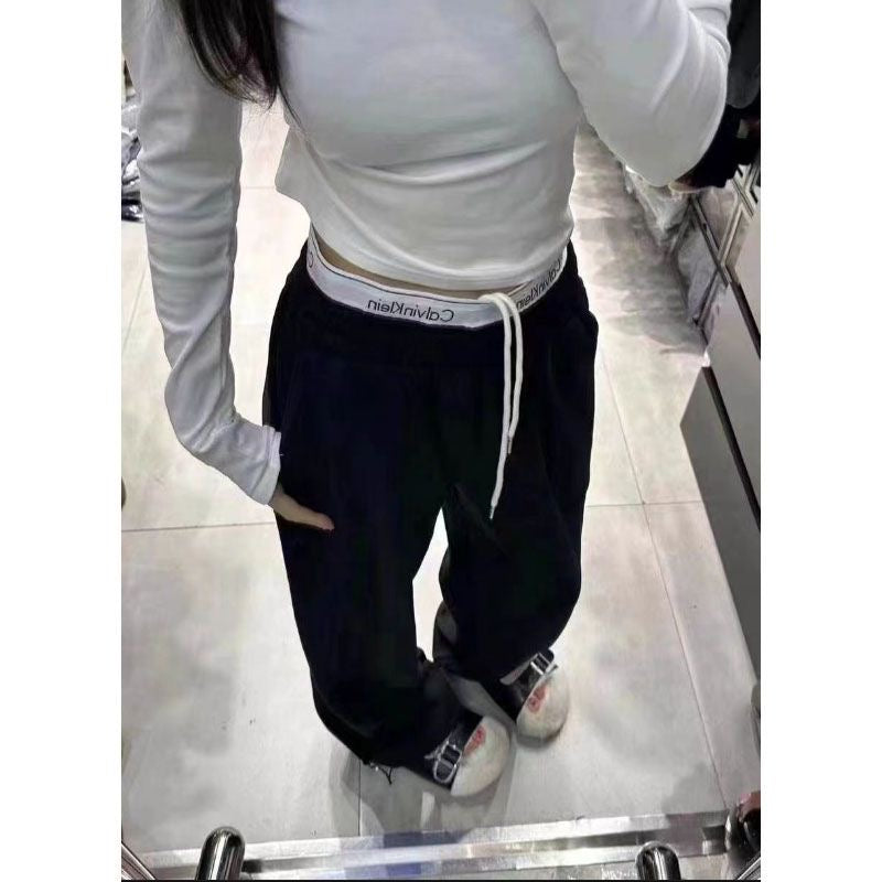 BEL LASTIKLI CALVINKLEIN MODEL KADIN EŞOFMAN